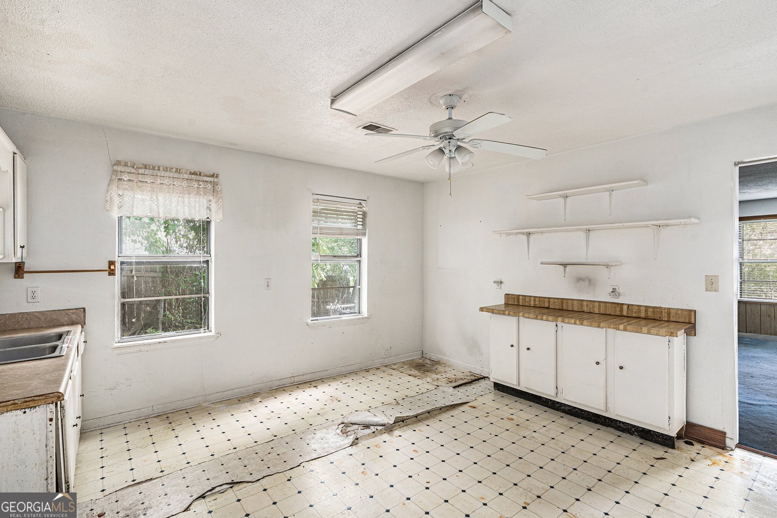 4705 Ernest Drive Forest Park - 14