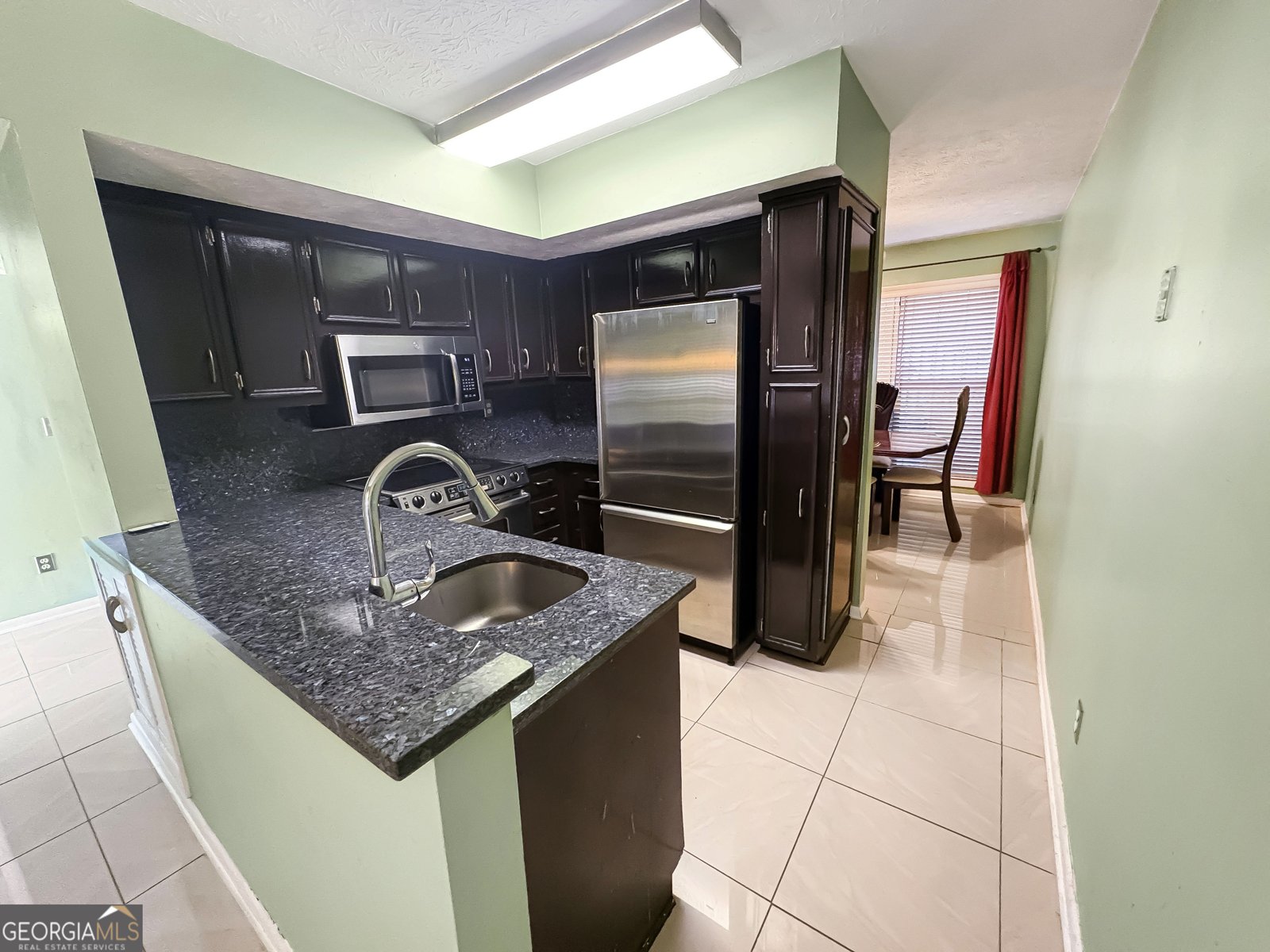 105 Governors Drive Forest Park - 10