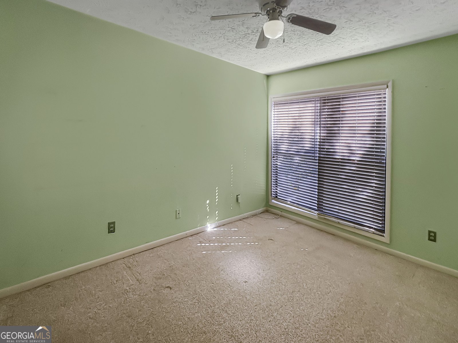 105 Governors Drive Forest Park - 16