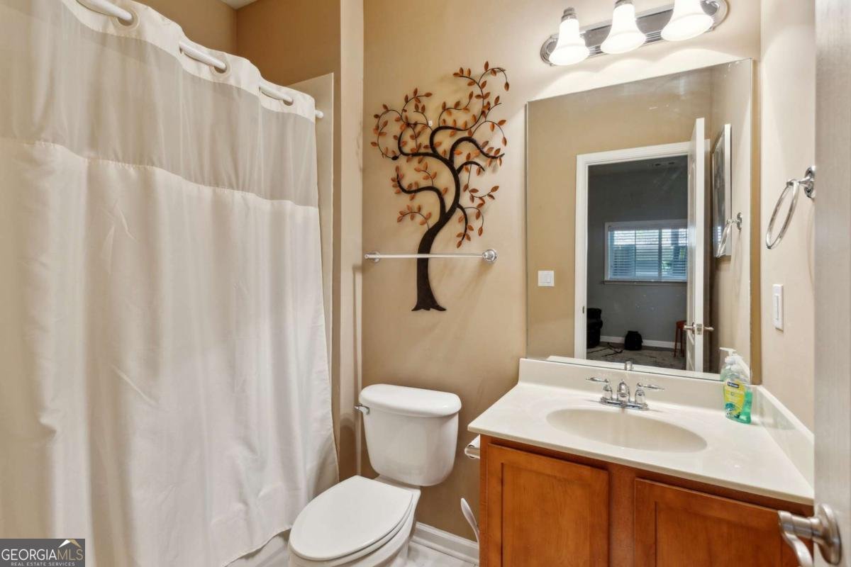 3895 Old Atlanta Station Drive Atlanta - 24