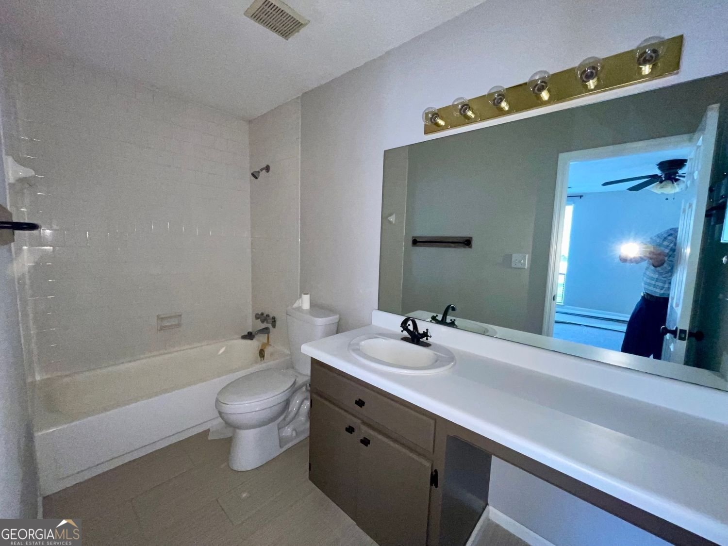 1079 Riverbend Club Drive Atlanta - 18