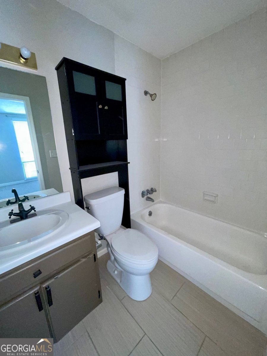 1079 Riverbend Club Drive Atlanta - 21