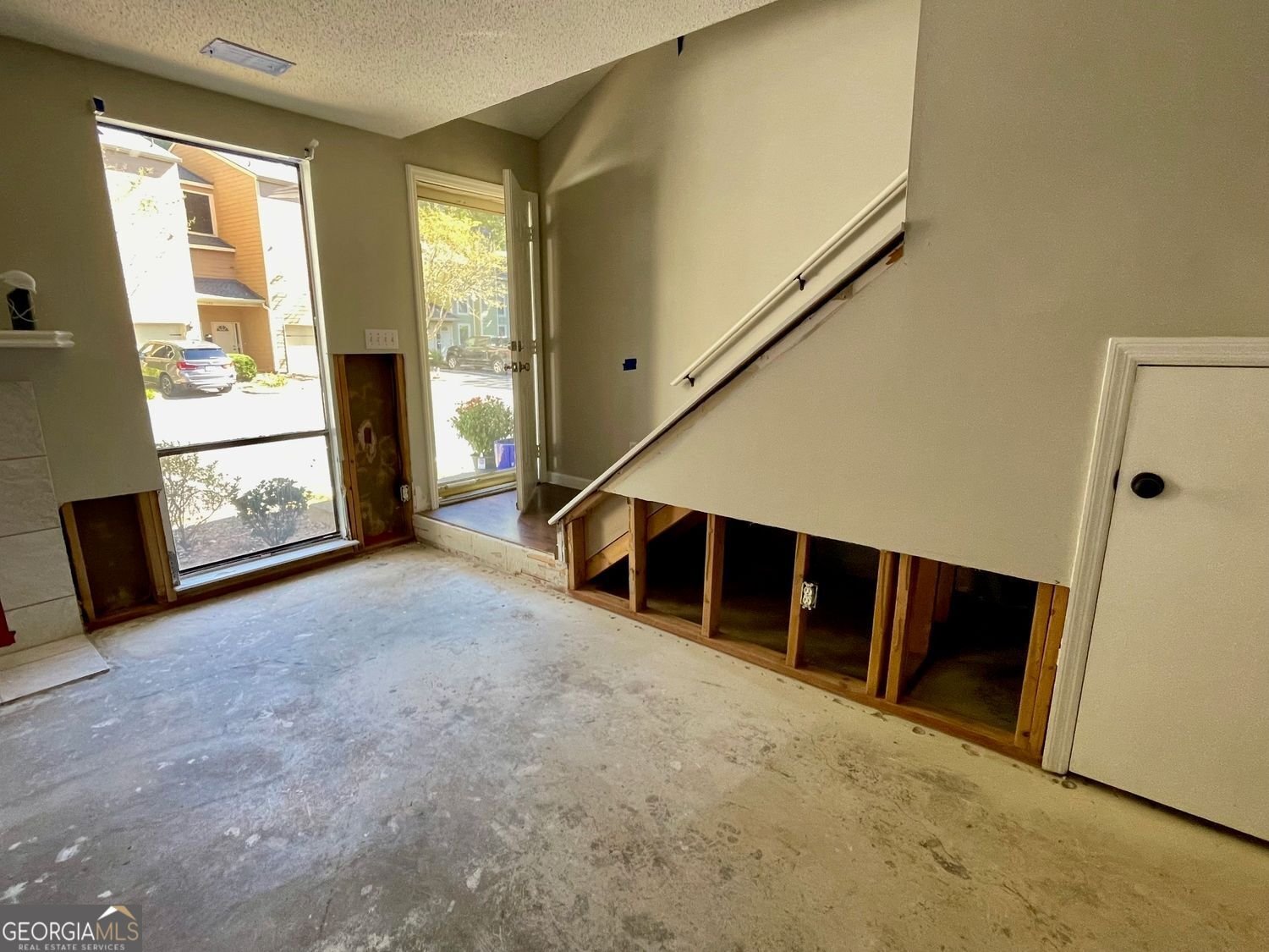 1079 Riverbend Club Drive Atlanta - 3