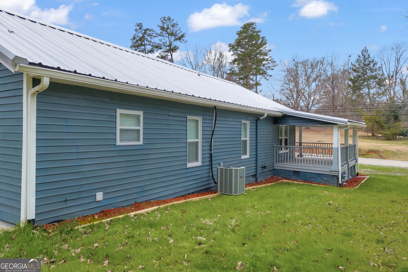 943 Pond Street Toccoa - 37