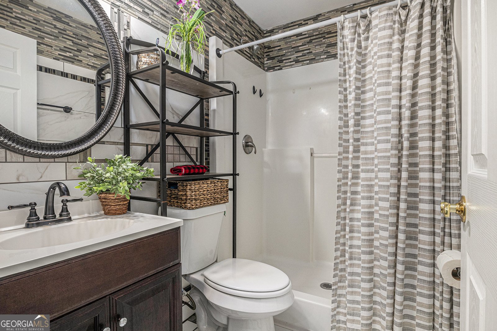 1076 Sutherland Drive Winder - 14