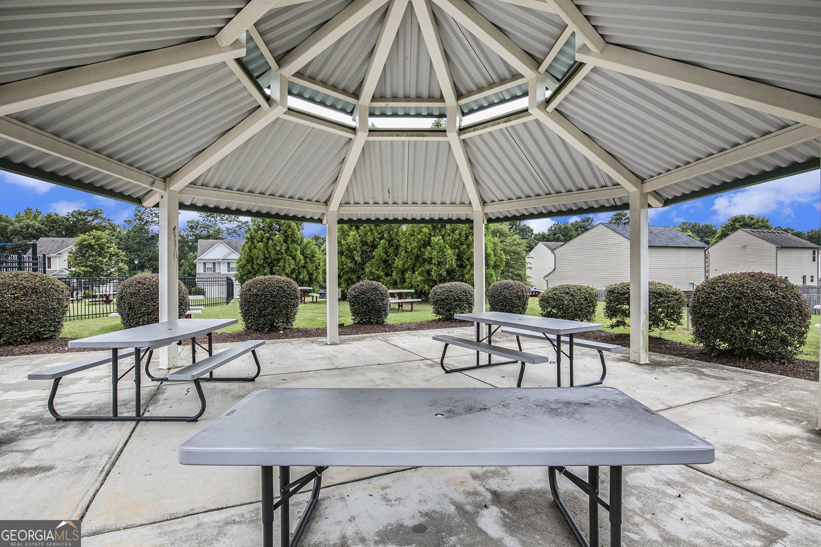 1076 Sutherland Drive Winder - 33