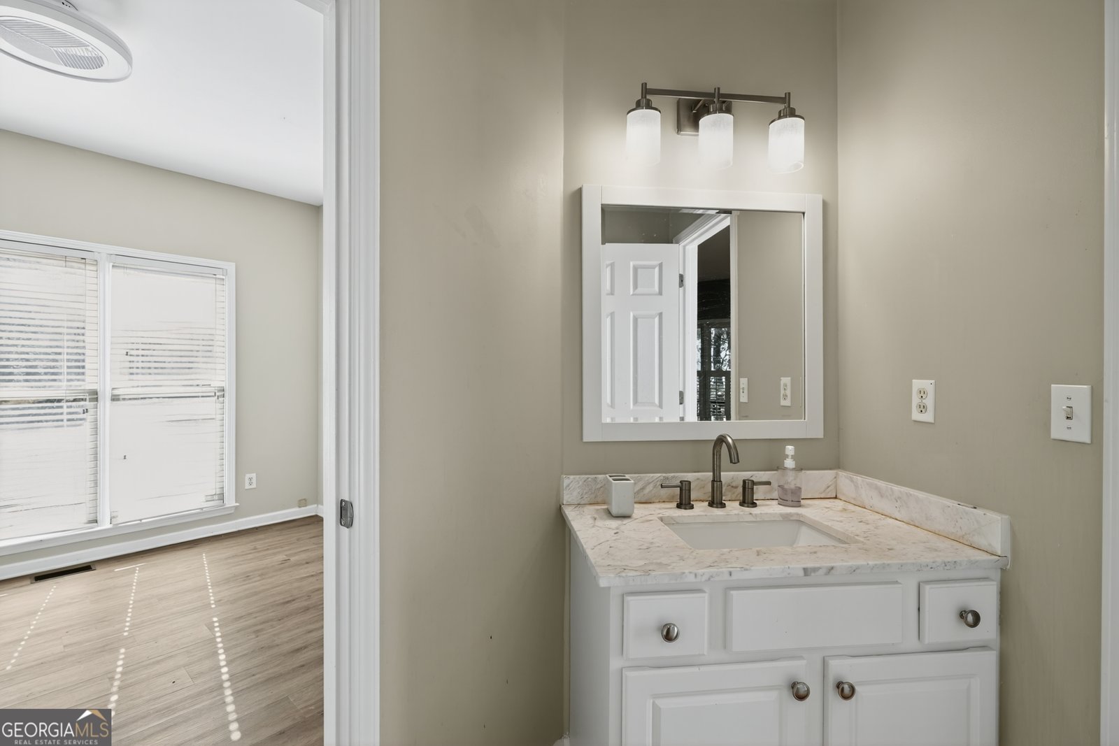 10950 Regal Forest Drive Johns Creek - 18