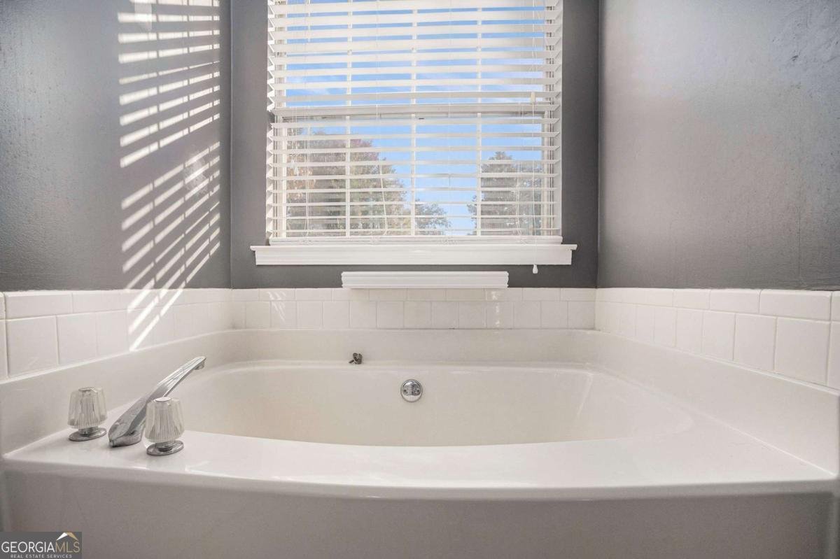 721 Fieldstream Way Stockbridge - 12