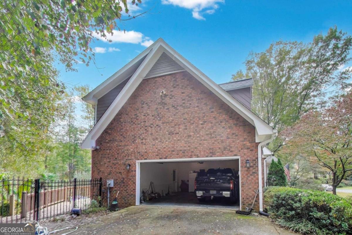 312 Westminister Lane Lilburn - 43