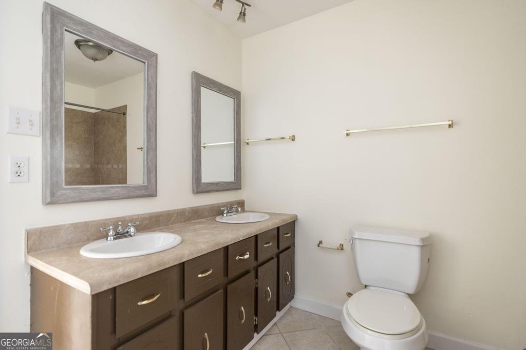 5417 Janeru Circle Macon - 20