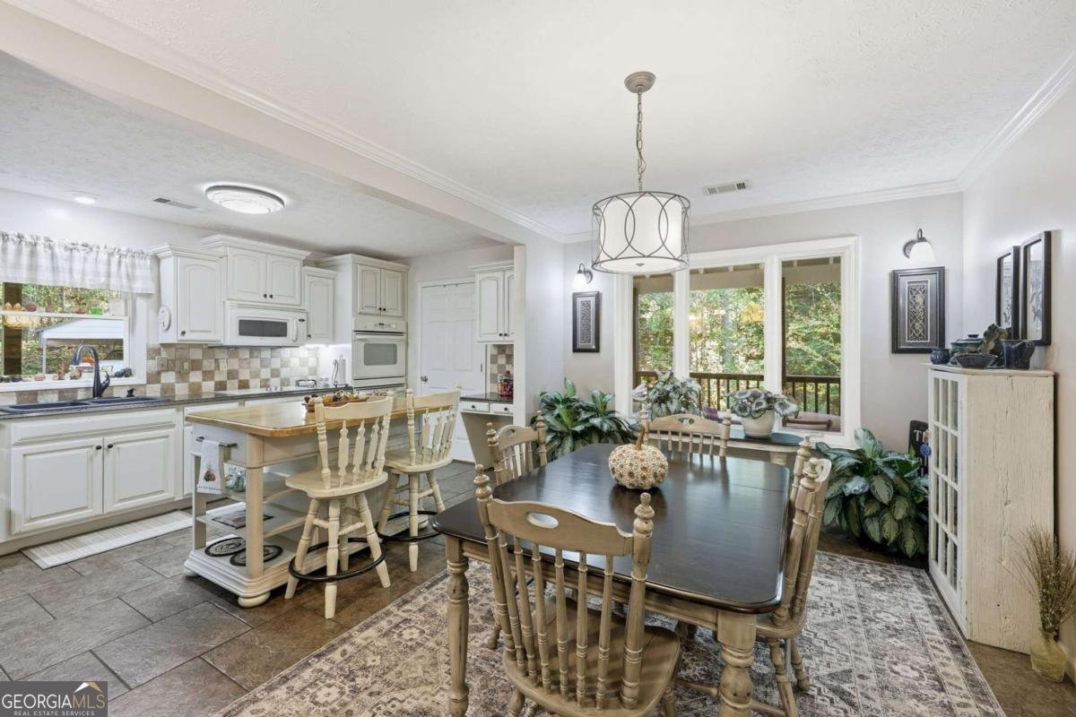 136 Ross Road Mineral Bluff - 13