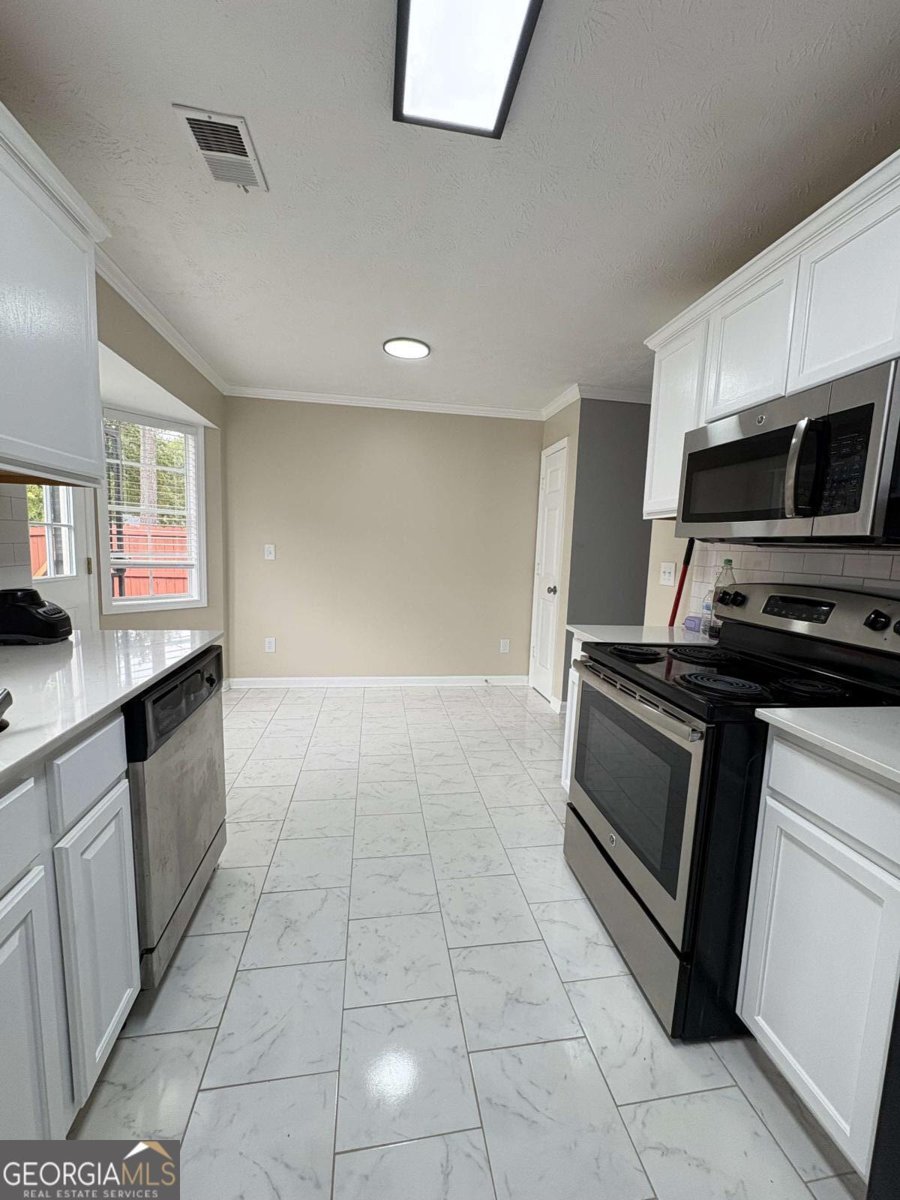 701 Pine Tree Trail Atlanta - 11