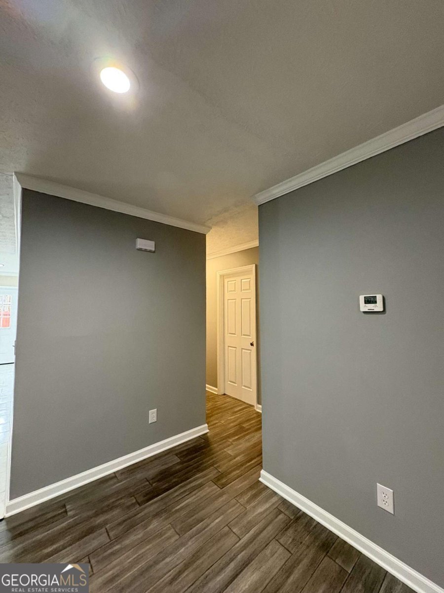 701 Pine Tree Trail Atlanta - 2