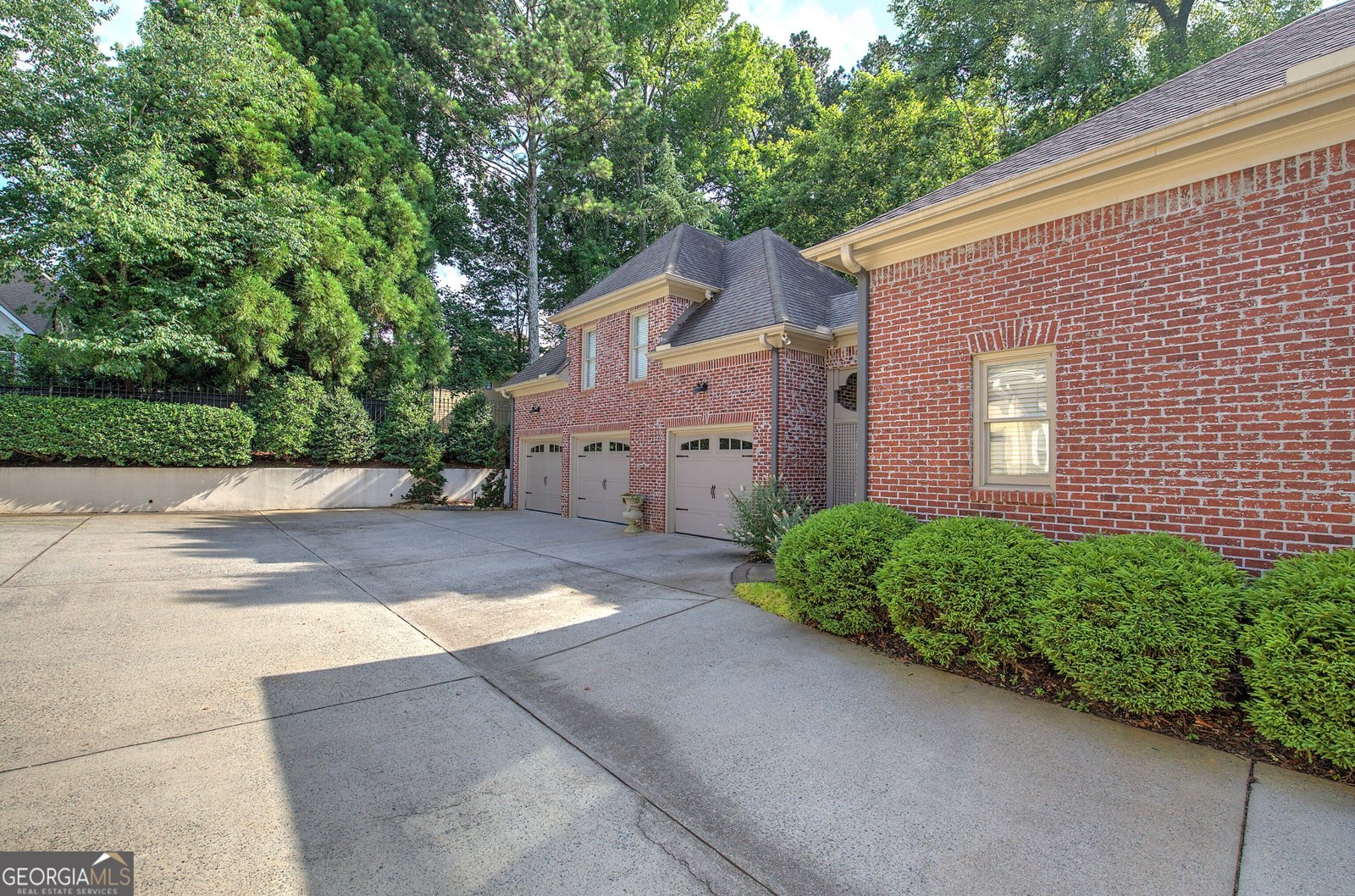 2160 Kensington Gates Drive Kennesaw - 2