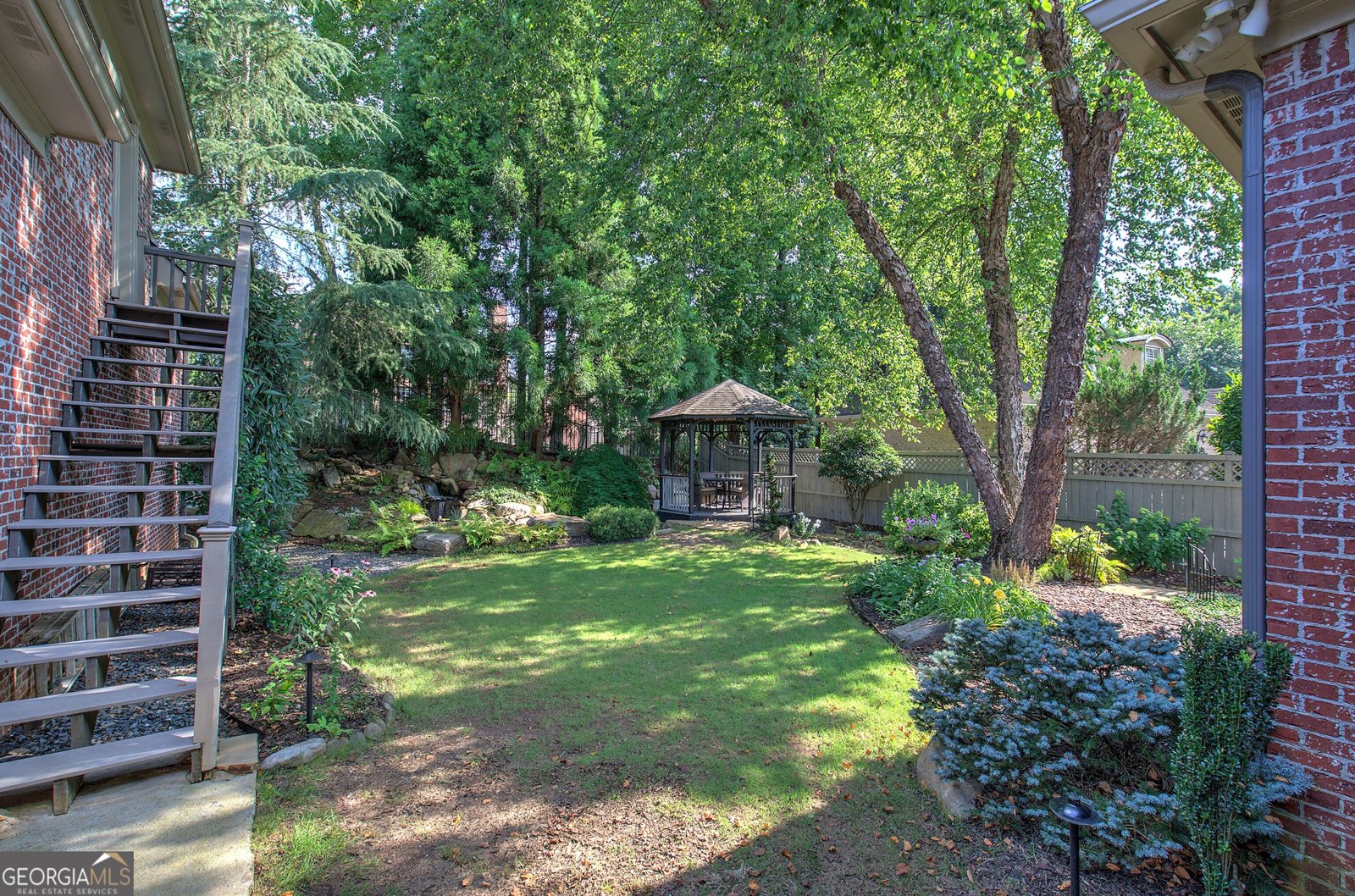 2160 Kensington Gates Drive Kennesaw - 90