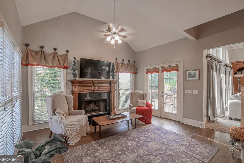 1041 Windermere Crossing Cumming - 17