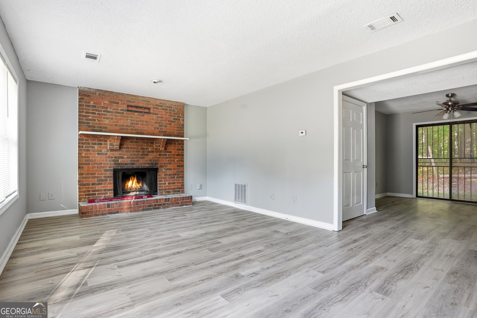 939 Silverwood Drive Atlanta - 2