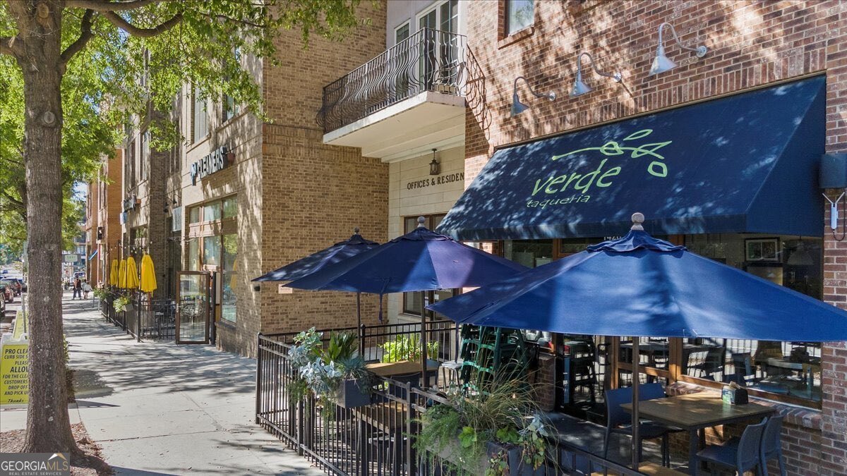 2582 Thompson Road Atlanta - 9