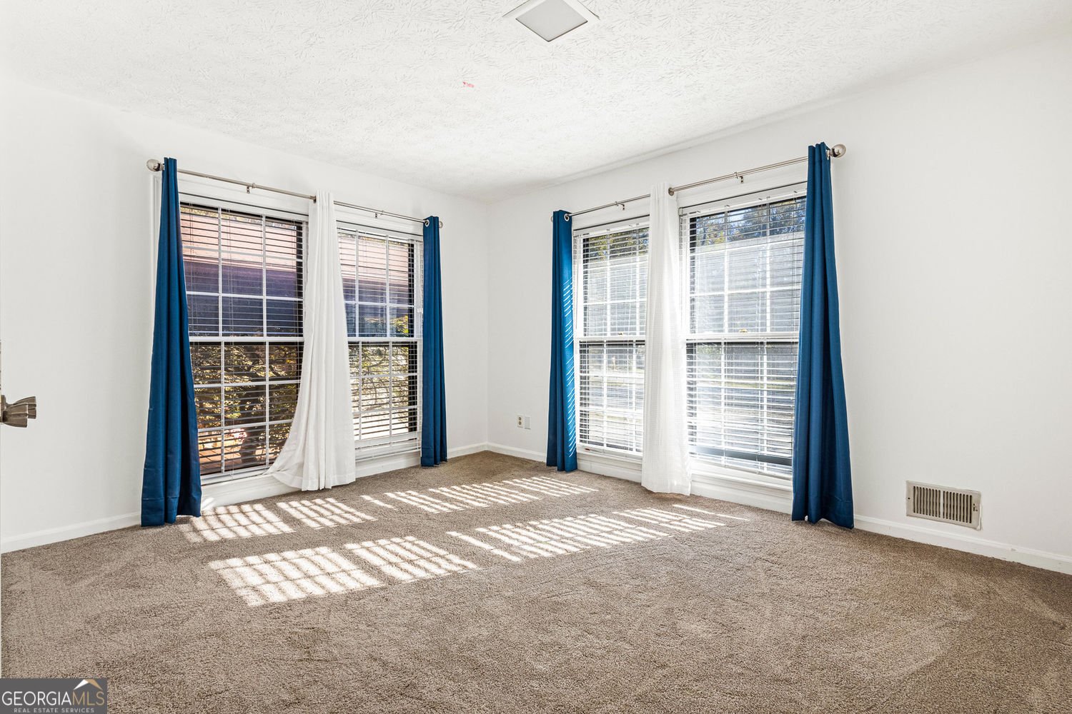 2504 Amalfi Drive Conyers - 24