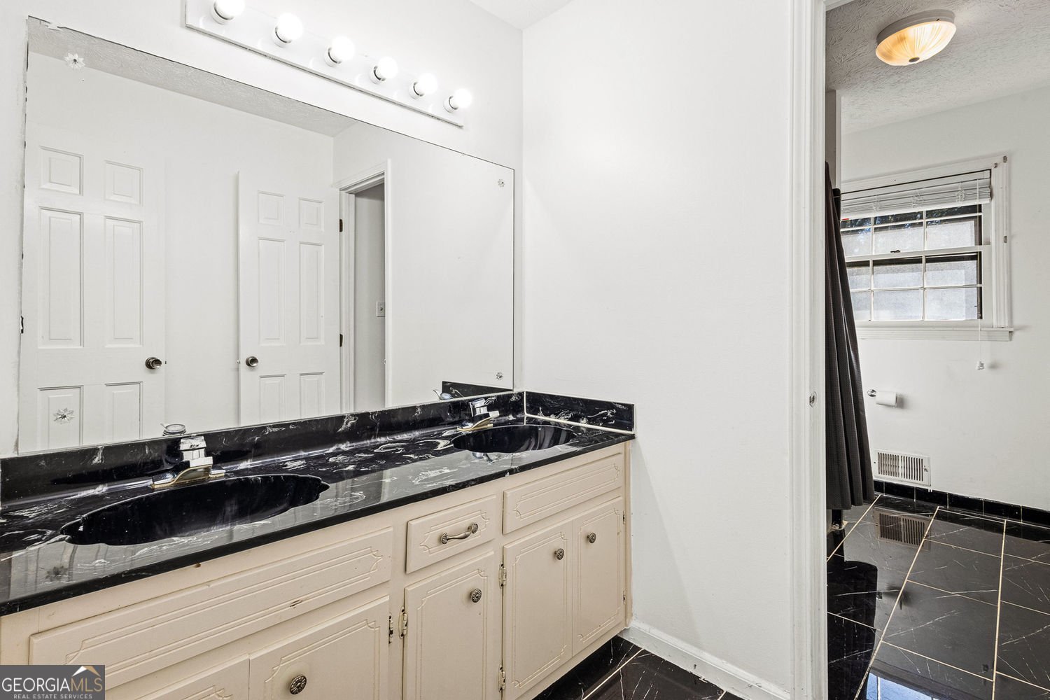 2504 Amalfi Drive Conyers - 27