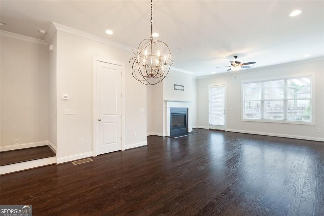 318 LANTANA Lane Woodstock - 6