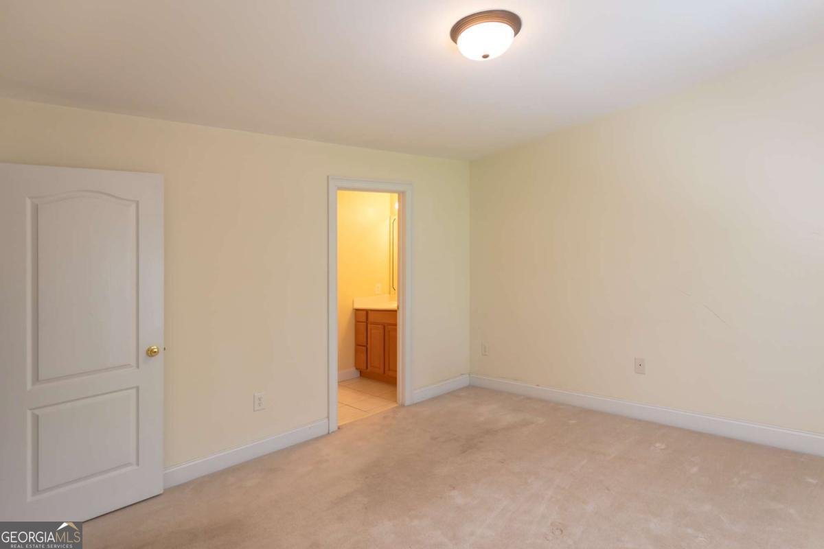 5581 Fox Glove Court Douglasville - 36