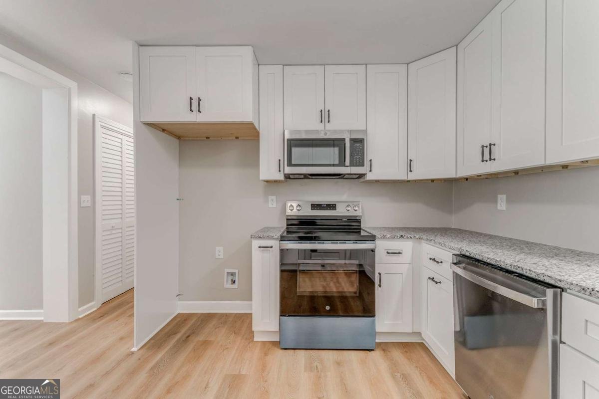 212 Alfred Avenue Rome - 22