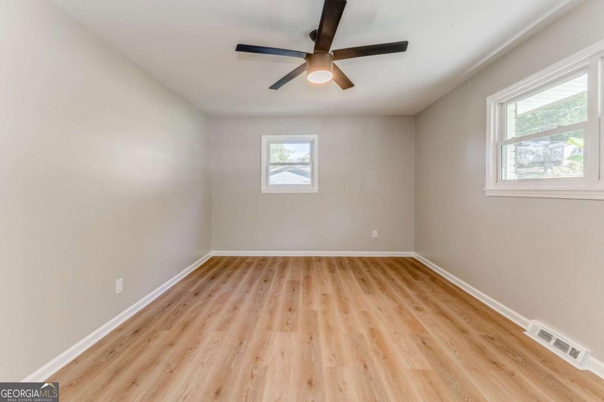 212 Alfred Avenue Rome - 29