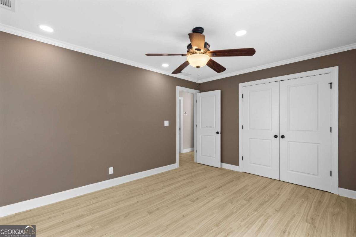 1460 Grant Drive Brookhaven - 11