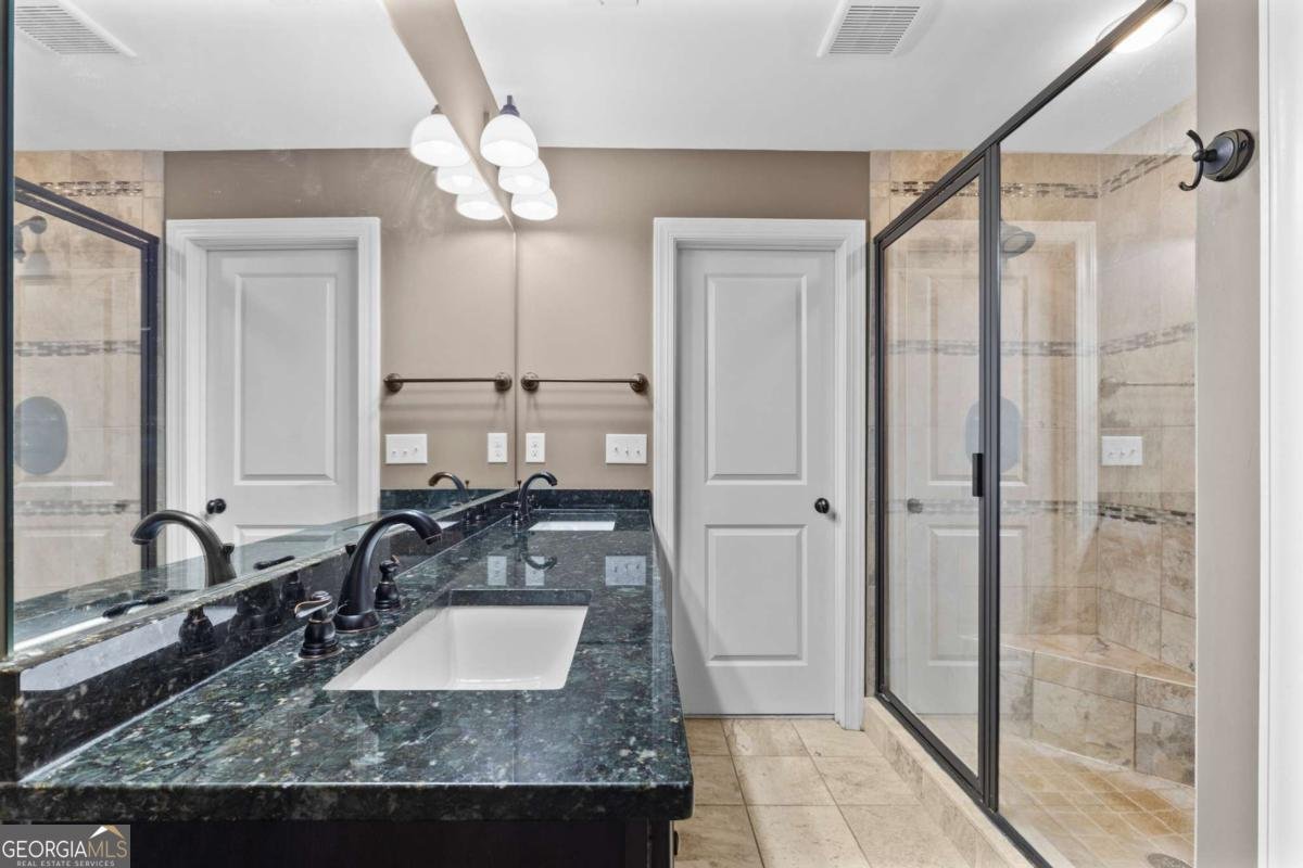 1460 Grant Drive Brookhaven - 12