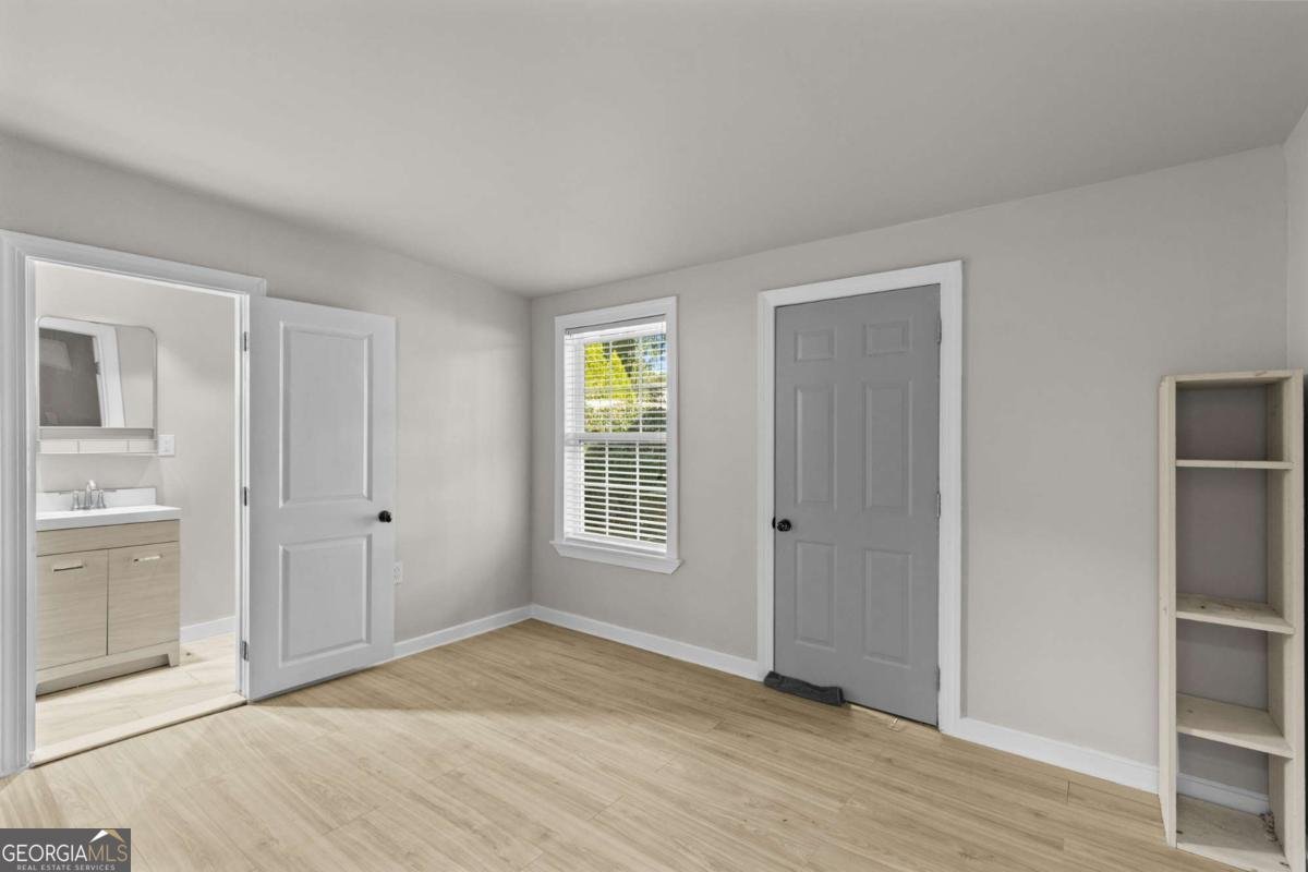 1460 Grant Drive Brookhaven - 18