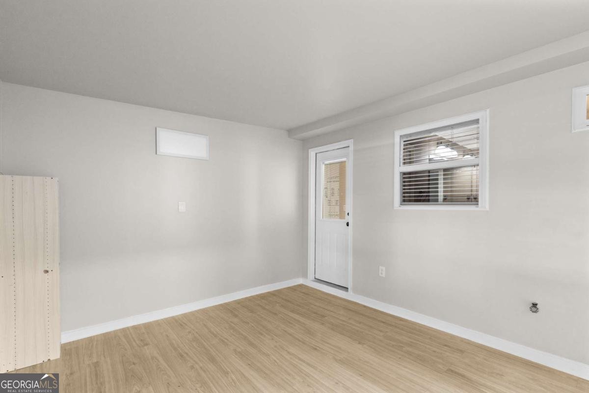 1460 Grant Drive Brookhaven - 19