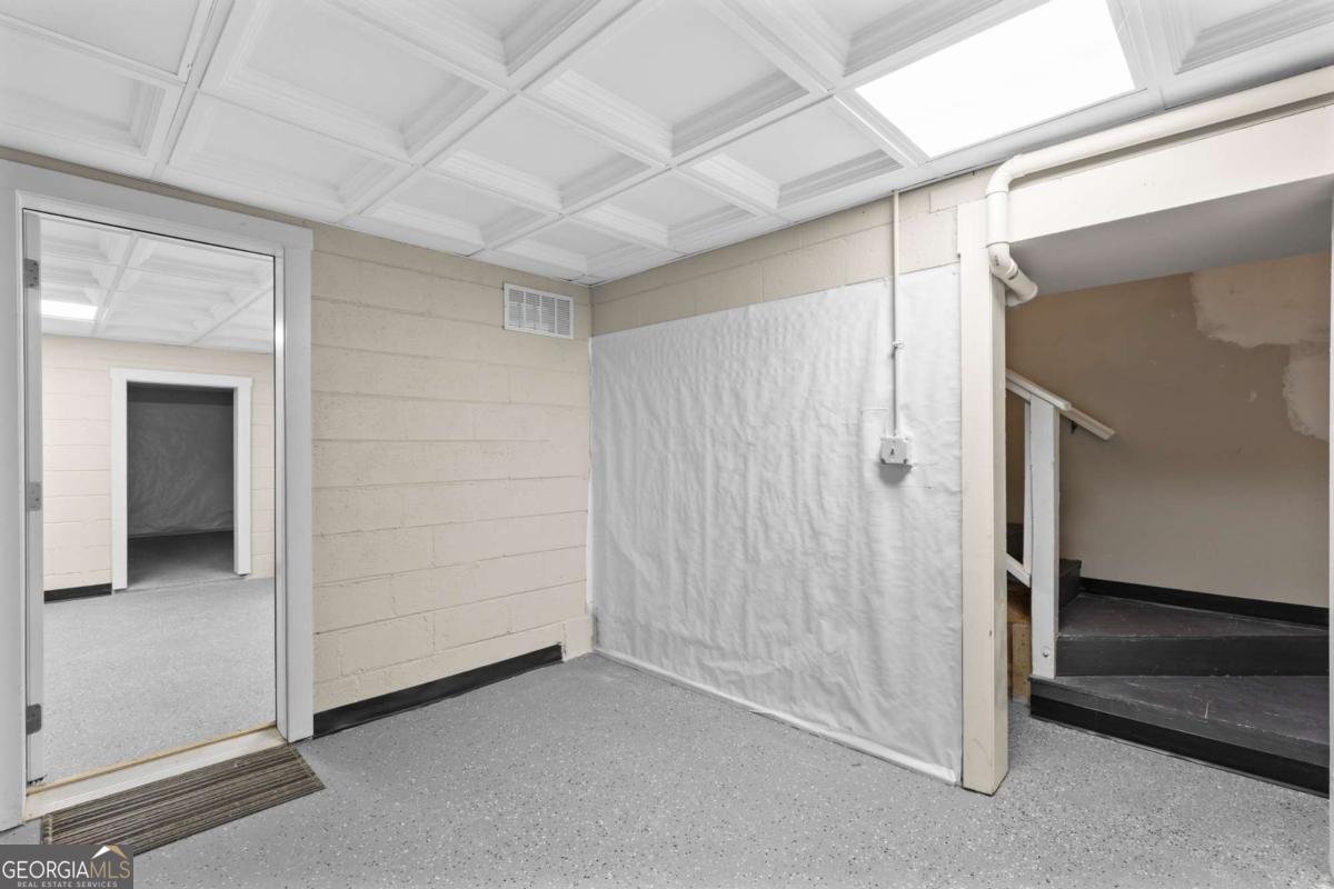 1460 Grant Drive Brookhaven - 22