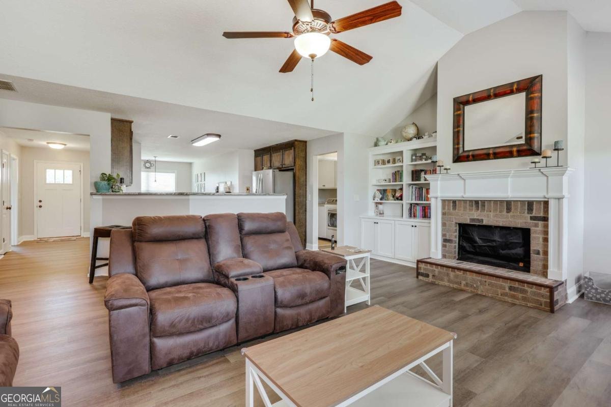 385 McCannon Morris Road Hull - 13