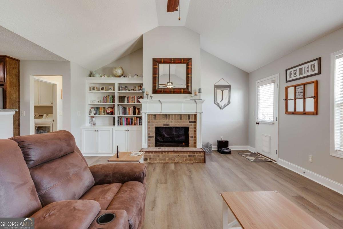 385 McCannon Morris Road Hull - 14