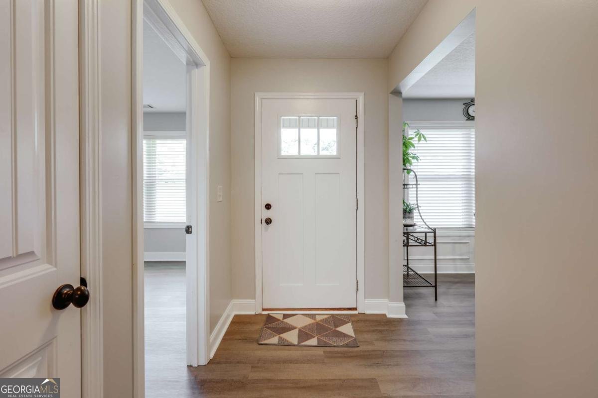 385 McCannon Morris Road Hull - 3