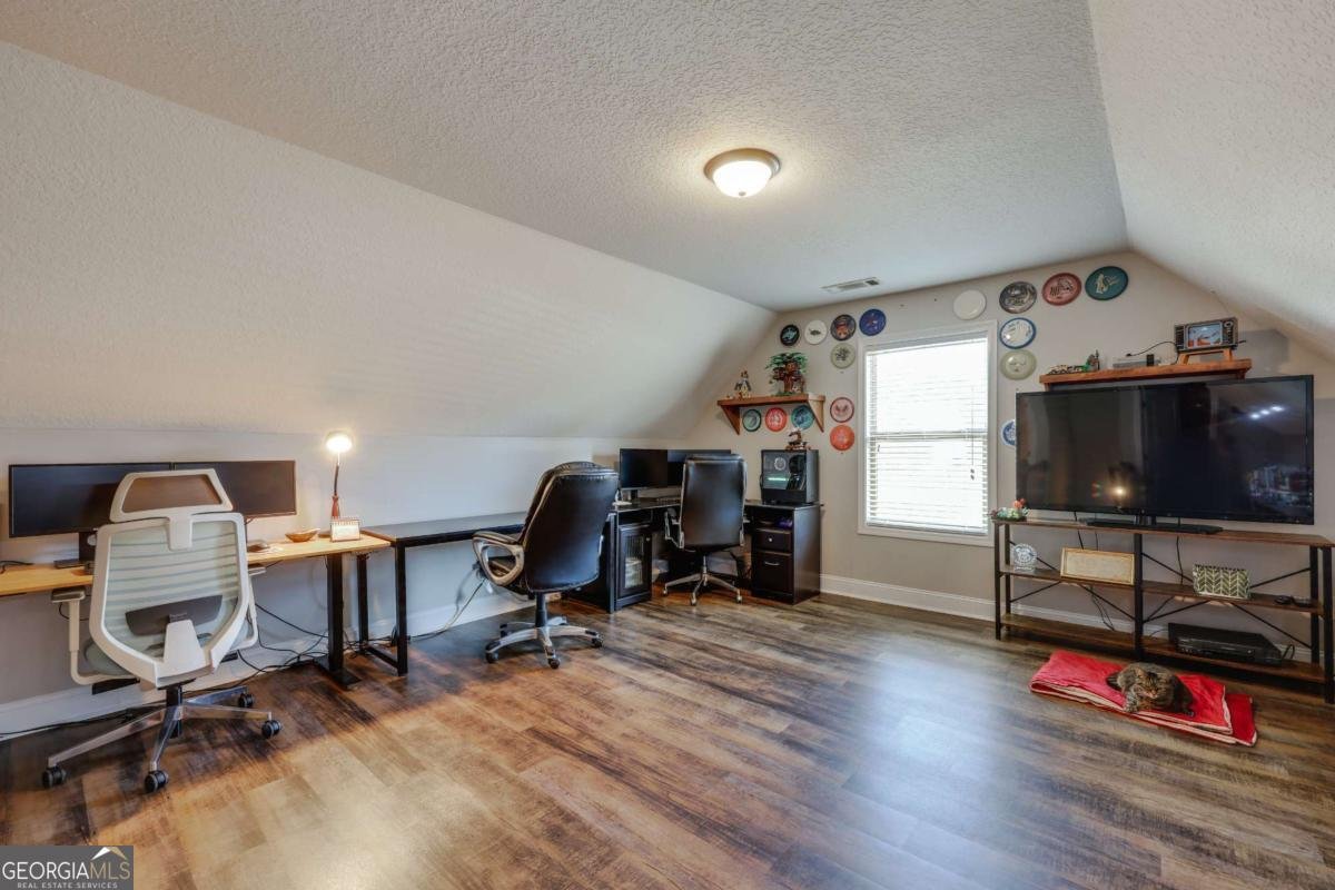 385 McCannon Morris Road Hull - 34