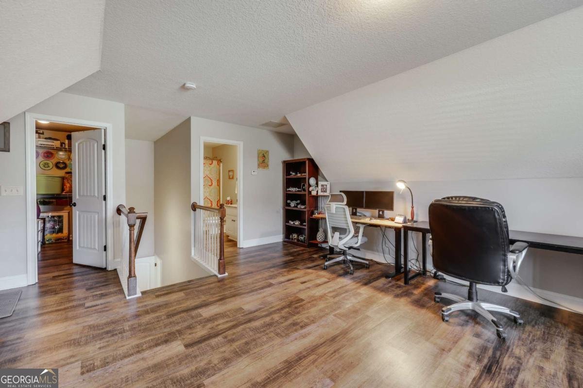 385 McCannon Morris Road Hull - 35