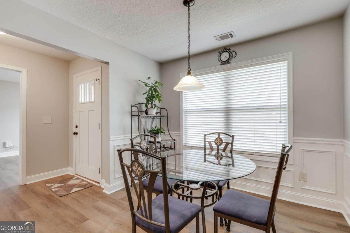 385 McCannon Morris Road Hull - 5