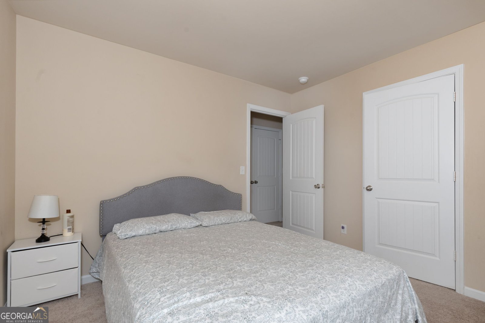 2672 Honeysuckle Drive Columbus - 32