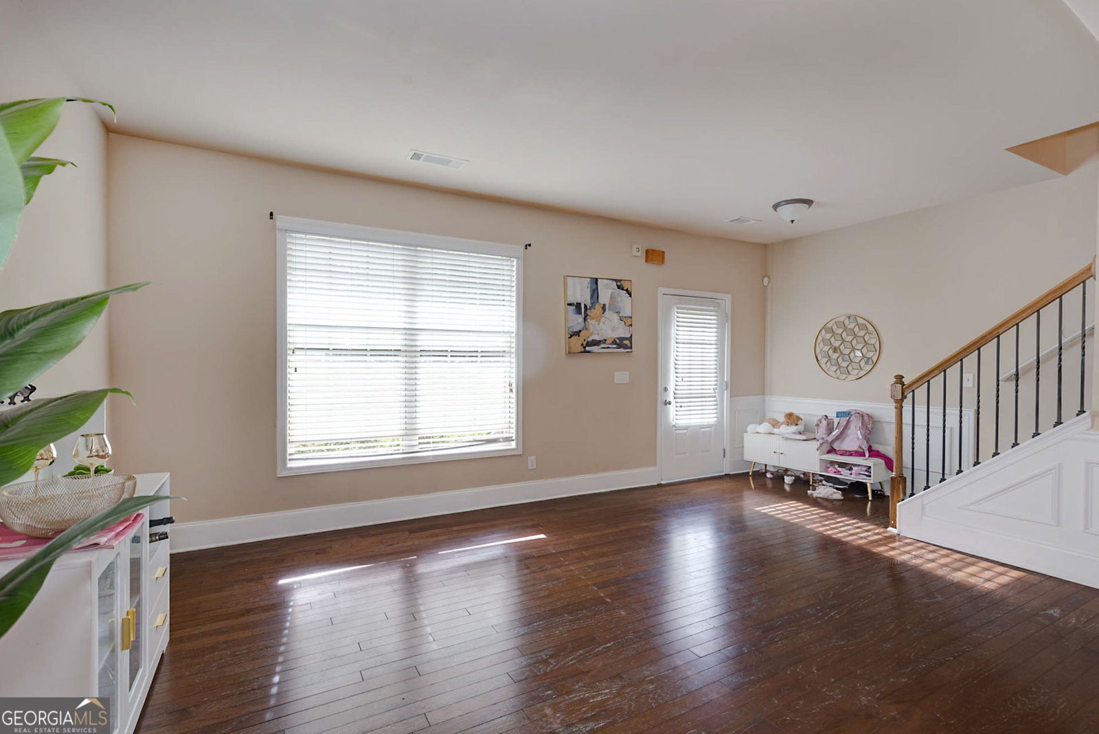 2672 Honeysuckle Drive Columbus - 4