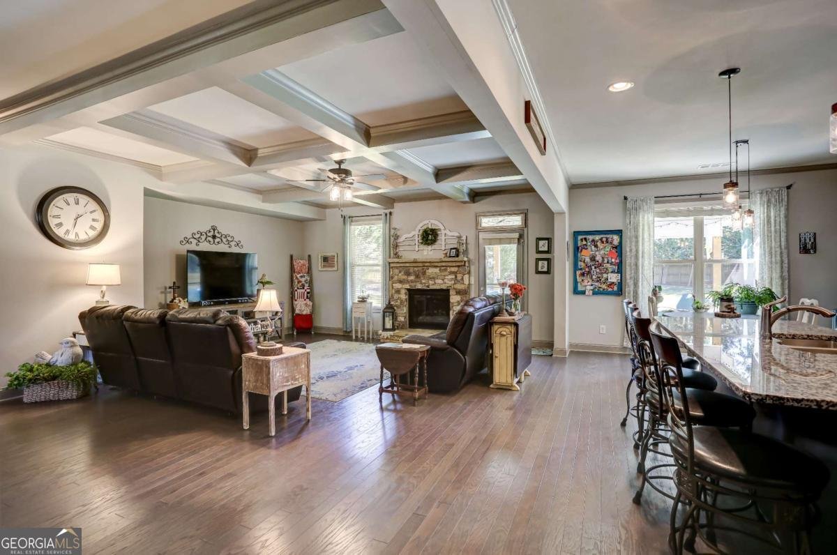 1202 Treemont Trace Winder - 1