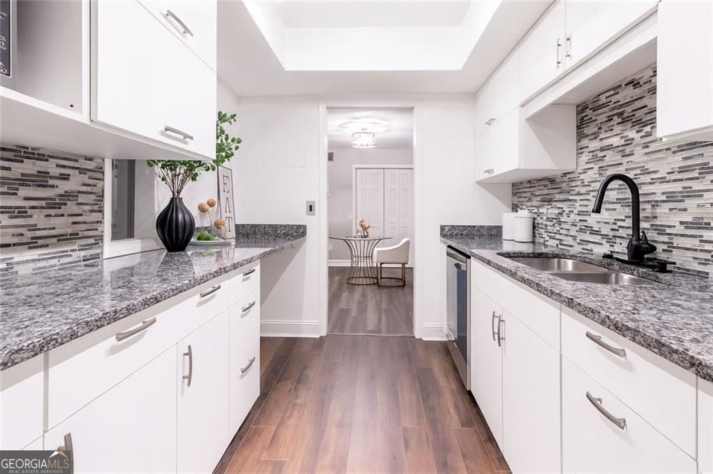 6851 Roswell Road Sandy Springs - 8