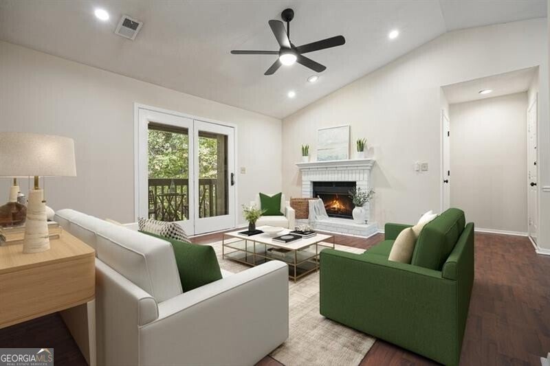 1516 Tuxworth Circle Decatur - 2