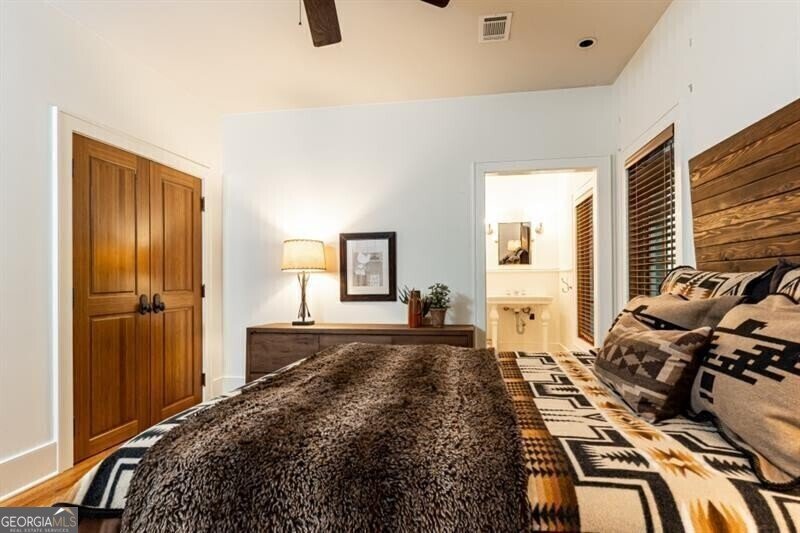 4421 Paradise Circle Vinings - 4