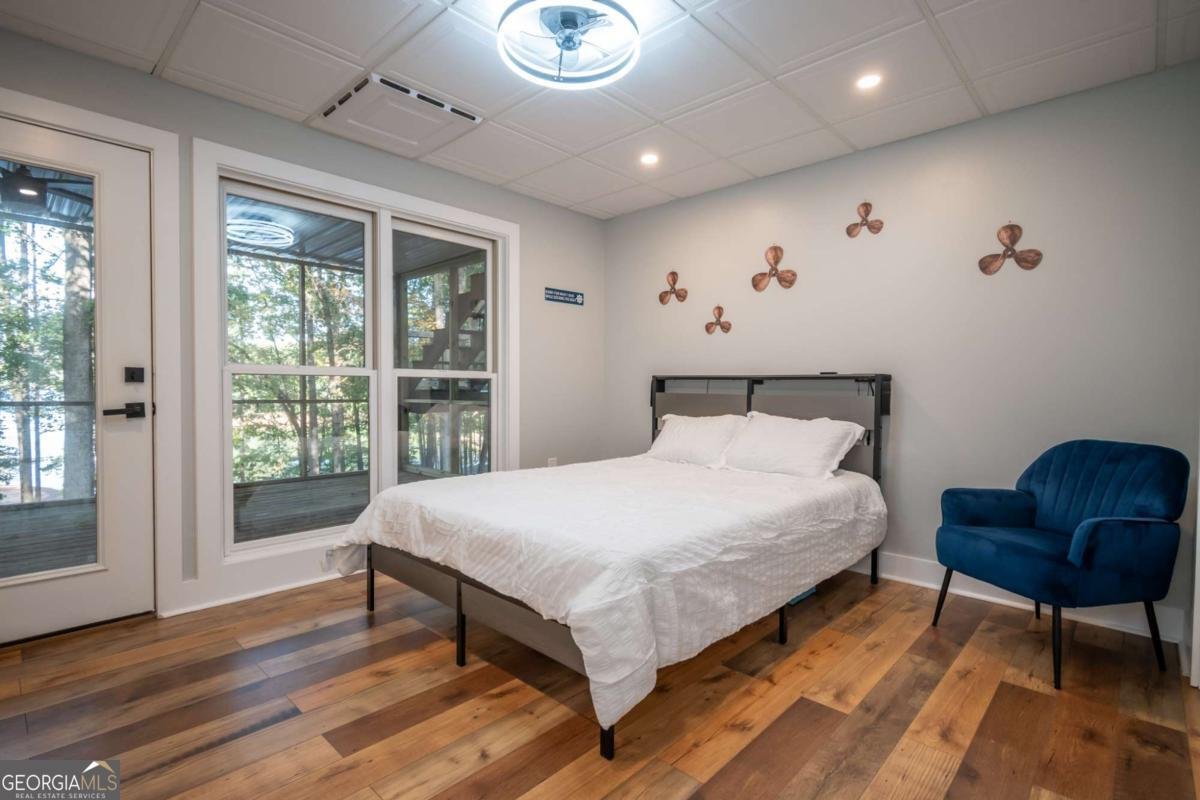 250 Harbor Heights Circle Lavonia - 43