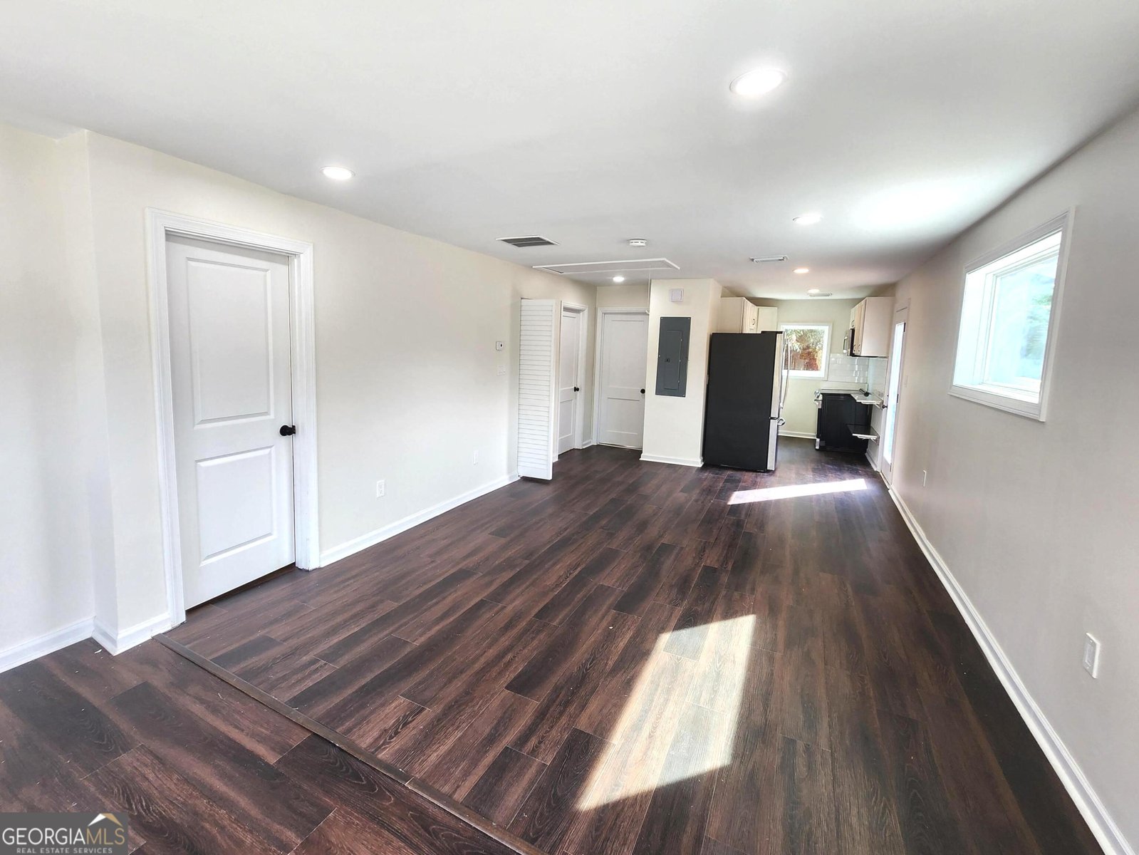 1 LAMAR Avenue Atlanta - 10