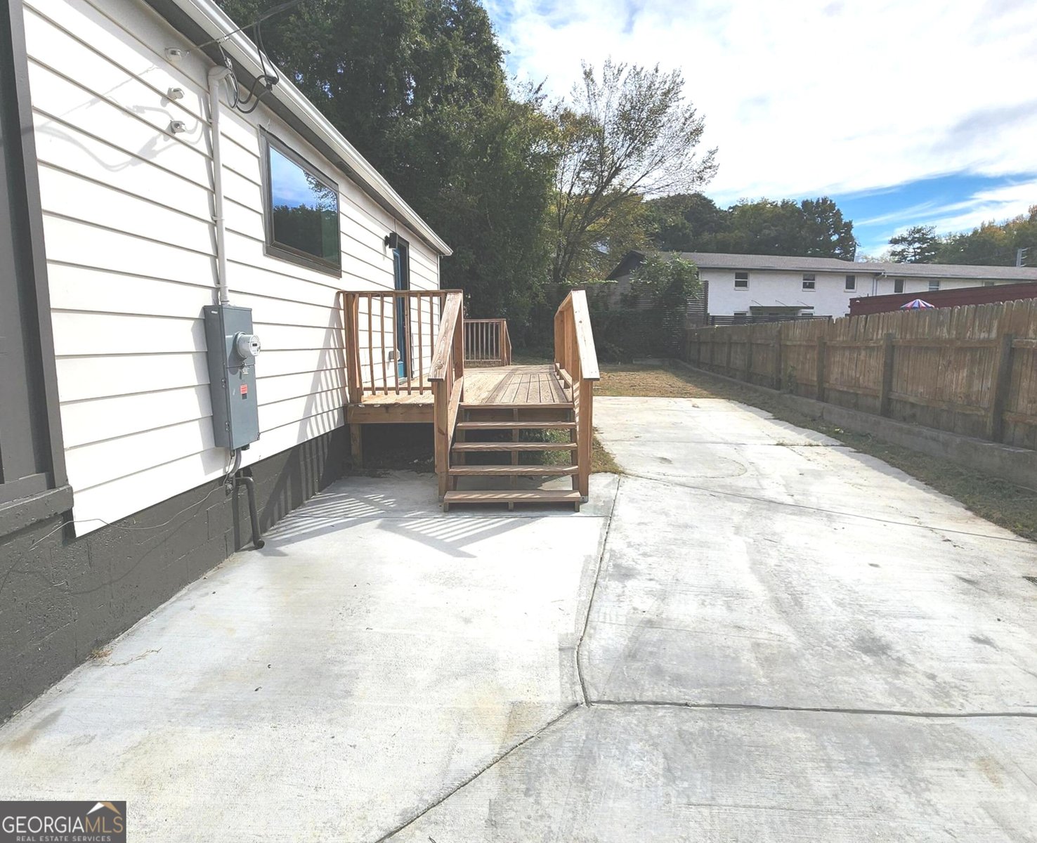 1 LAMAR Avenue Atlanta - 3