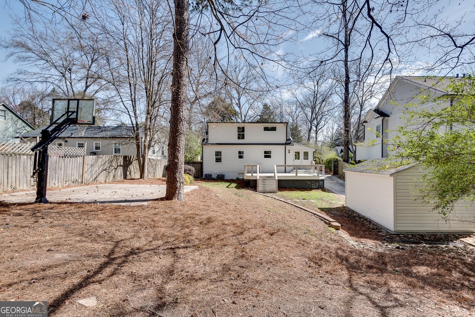 1861 Dyer Circle Chamblee - 10