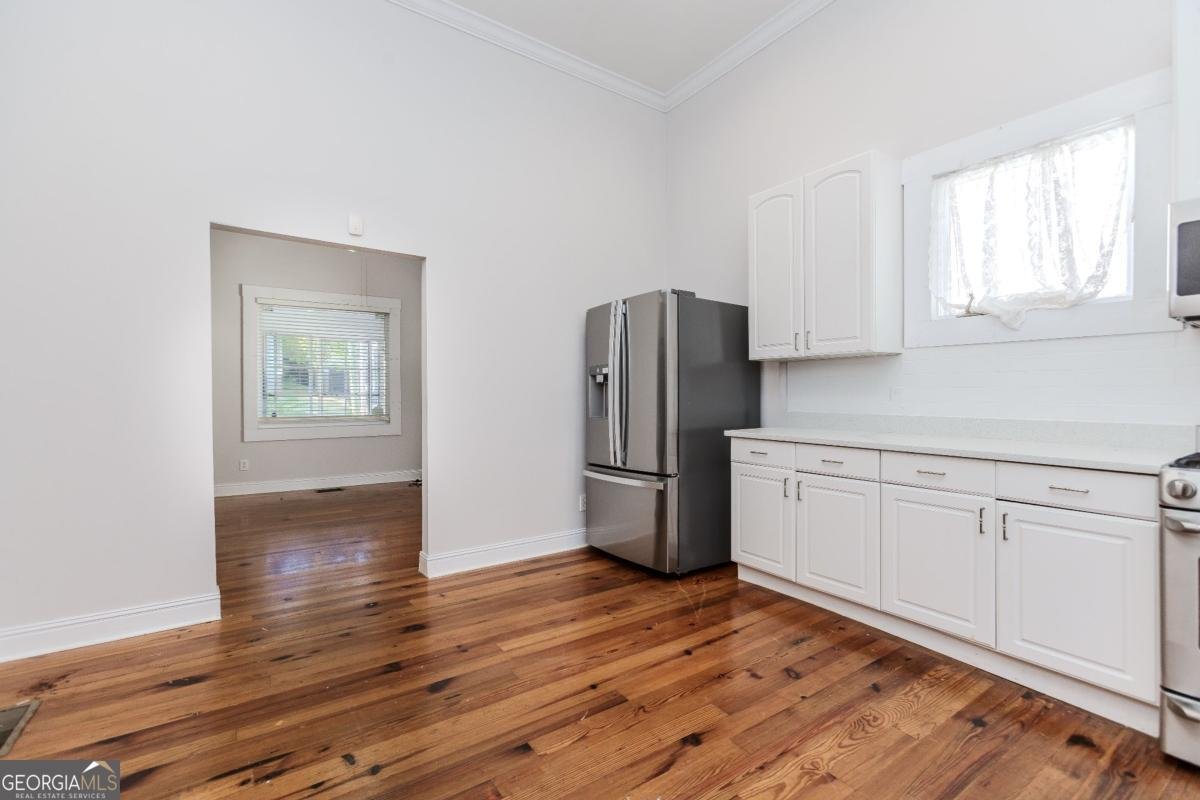 686 Garibaldi Street Atlanta - 10